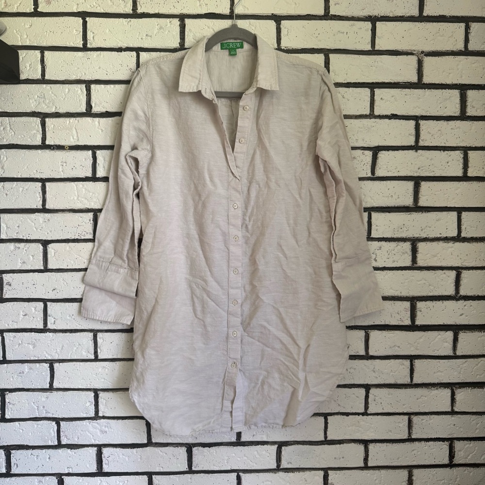 J. Crew Women's Long-Sleeve Button-Down Shirt in Light Cream